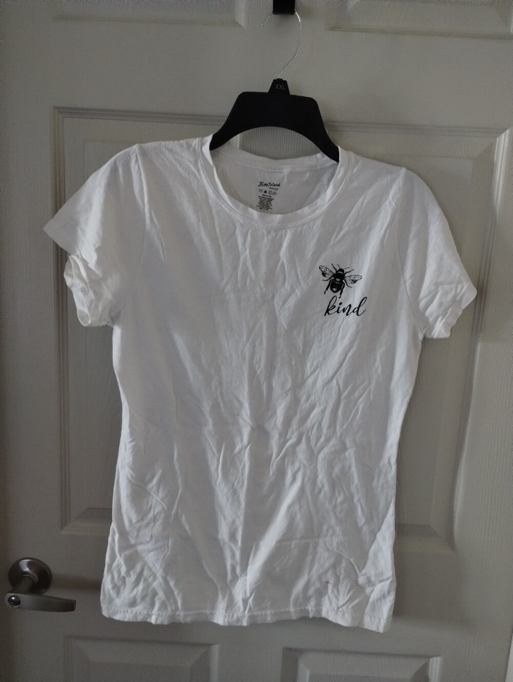 Bay Island White Bee Kind Crewneck Tee Size L